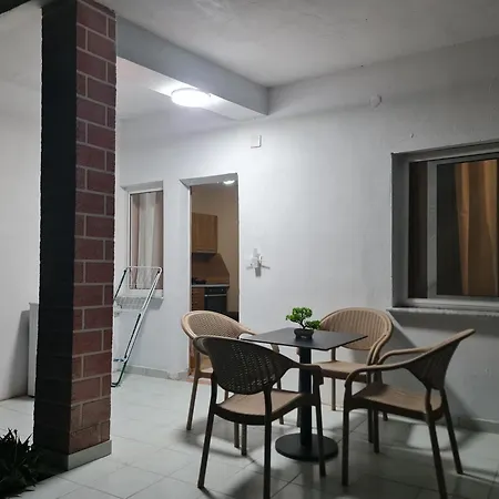 Velipoja Home Vakantiehuis