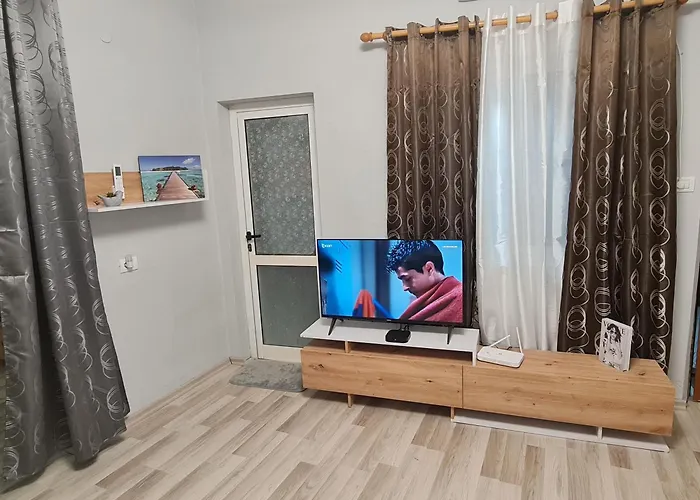 Feriehus Velipoja Home *