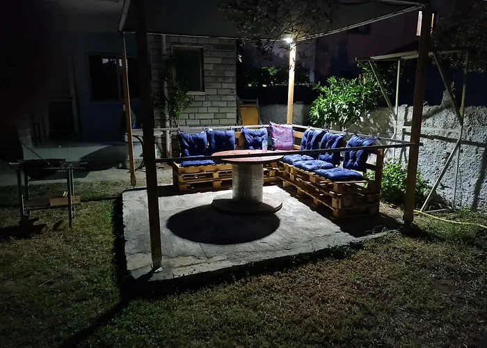Velipoja Home *